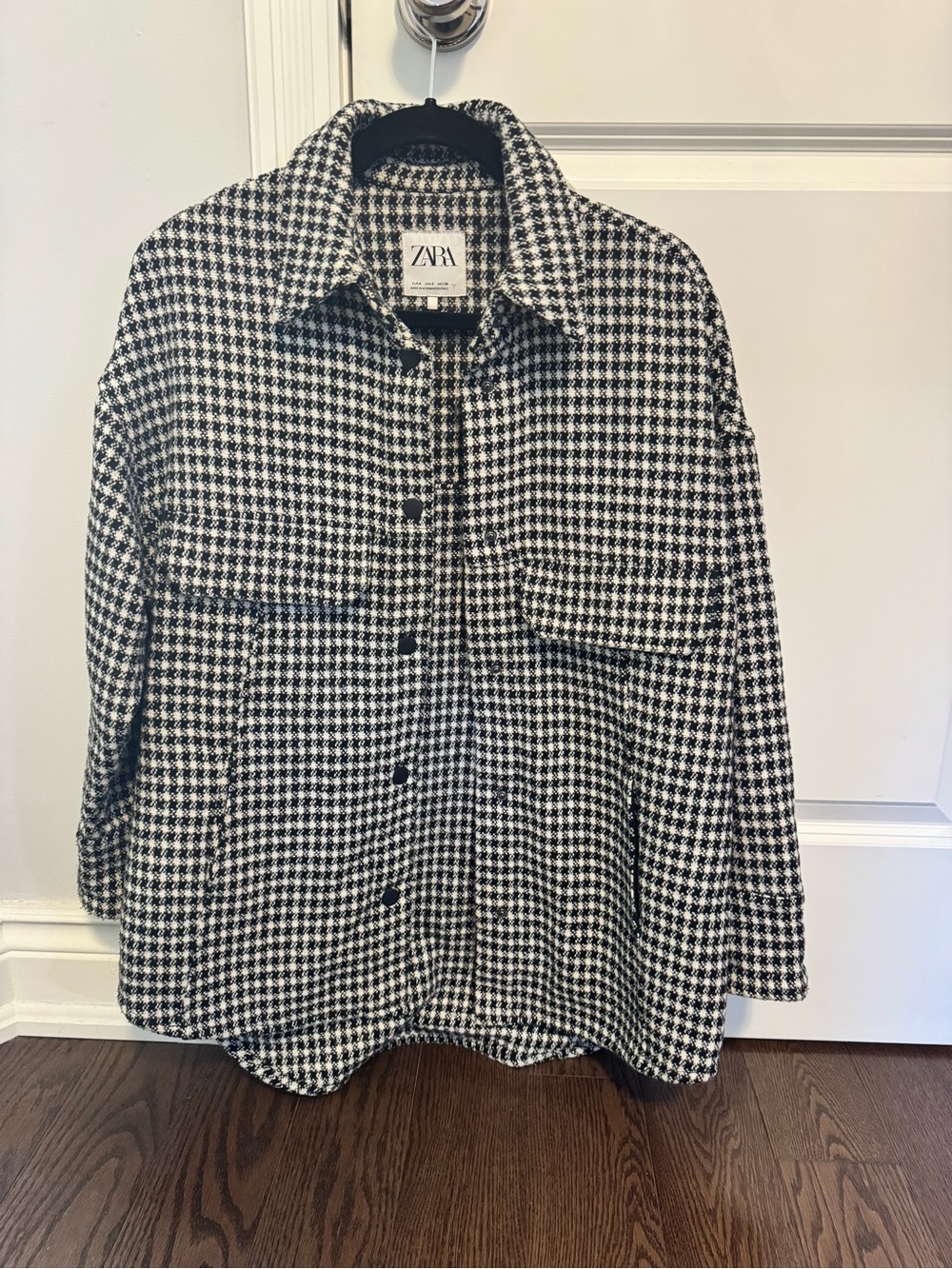 ZARA Black & White Houndstooth Overshirt